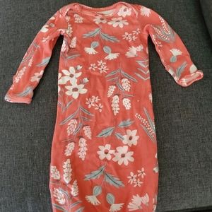 Foral newborn sleeper